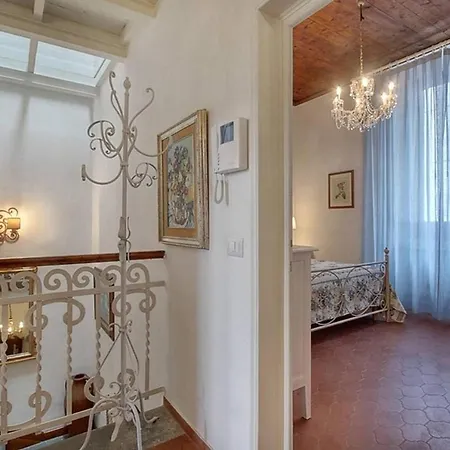 Santa Croce Elegant With Garage Lejlighed *